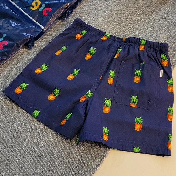 BOYS CUTE PINEAPPLE SWIM TRUNK - Picture 2 of 5